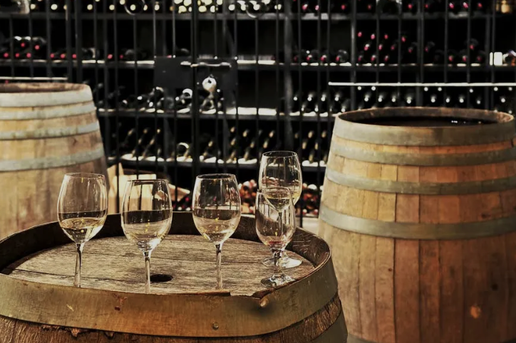 Wines & Brews callout